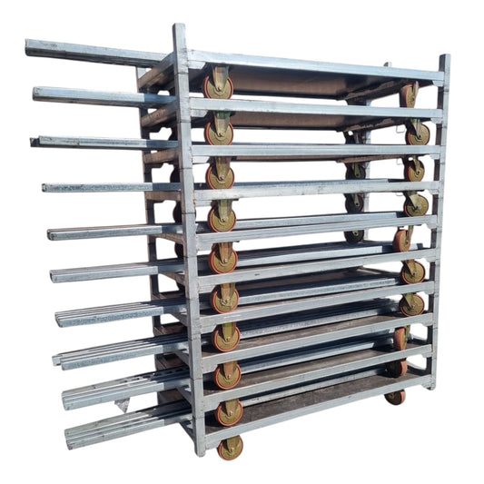 Deense karren kar op wielen bloemenkar